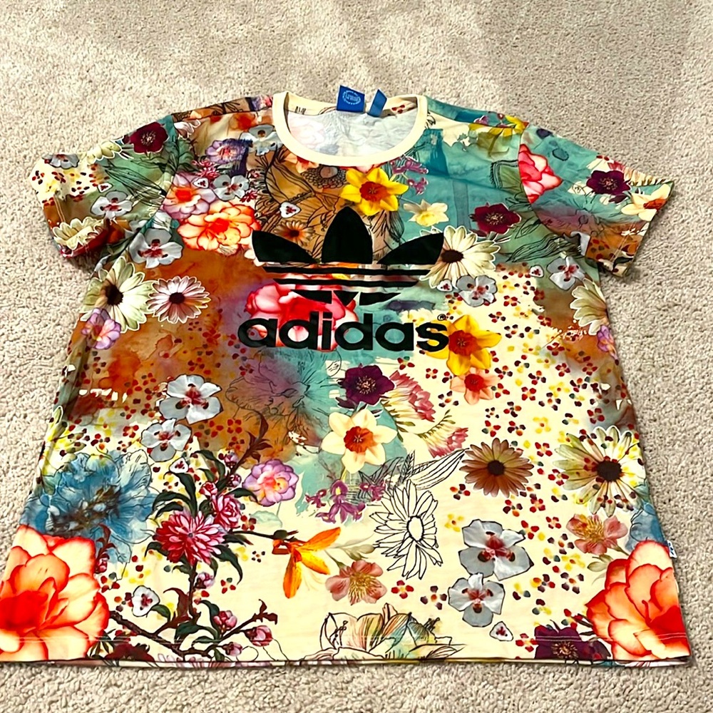 Adidas woman’s set